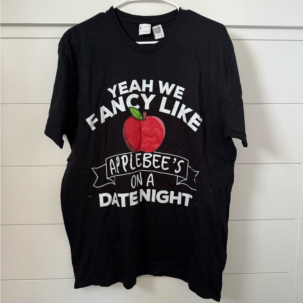 Black Graphic T-Shirt with Applebee's Design, Men’s L